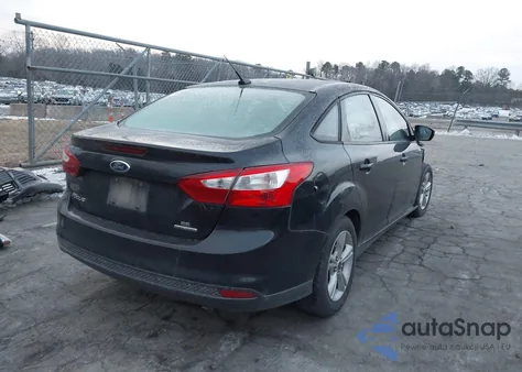 2014 Ford Focus Se z USA, uszkodzony, nr VIN 1FADP3F24EL447448